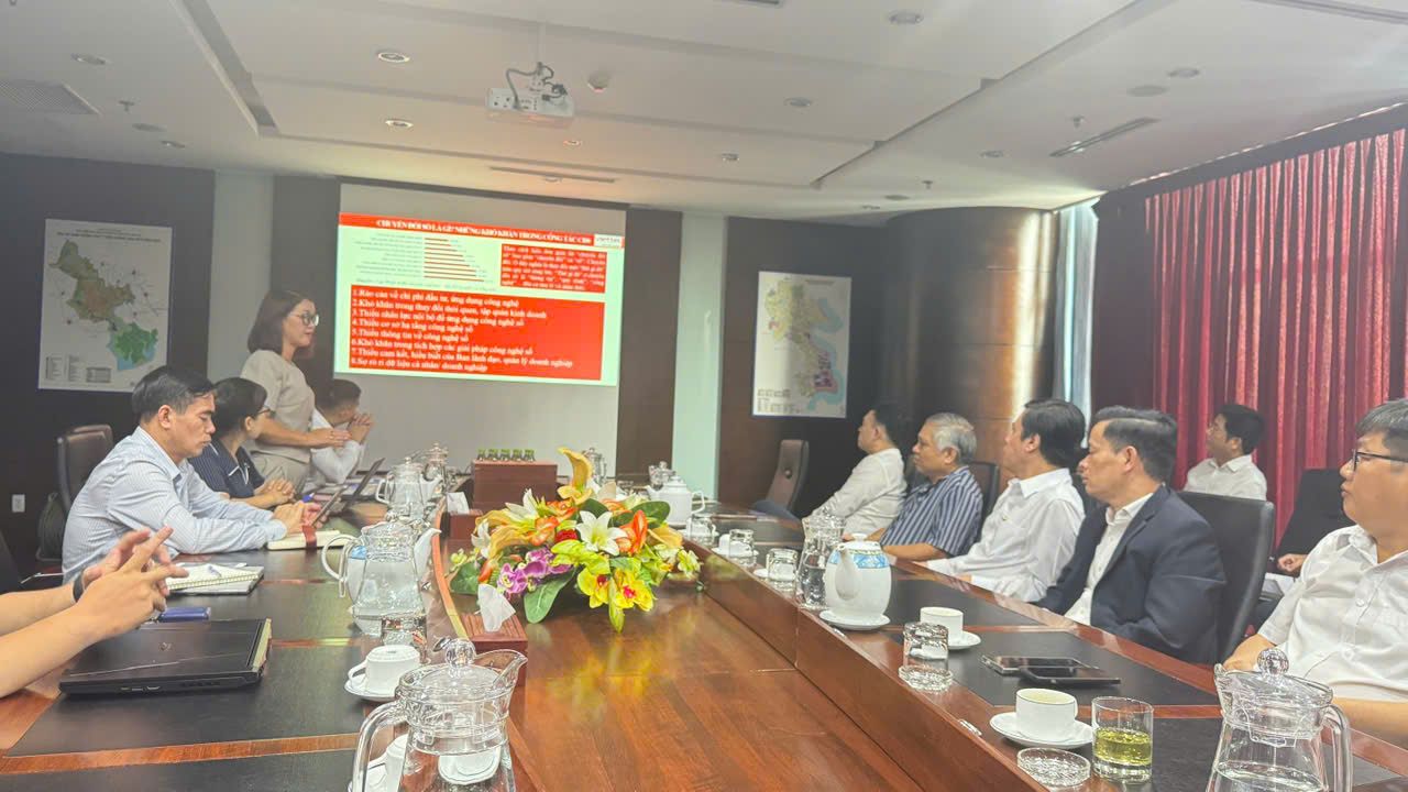 CÔNG TY TNHH MTV PHÁT TRIỂN CÔNG NGHIỆP TÂN THUẬN LÀM VIỆC VỚI TẬP ĐOÀN CÔNG NGHIỆP -VIỄN THÔNG QUÂN ĐỘI (VIETTEL) VỀ MỘT SỐ GIẢI PHÁP, ỨNG DỤNG LIÊN QUAN ĐẾN CHUYỂN ĐỔI SỐ